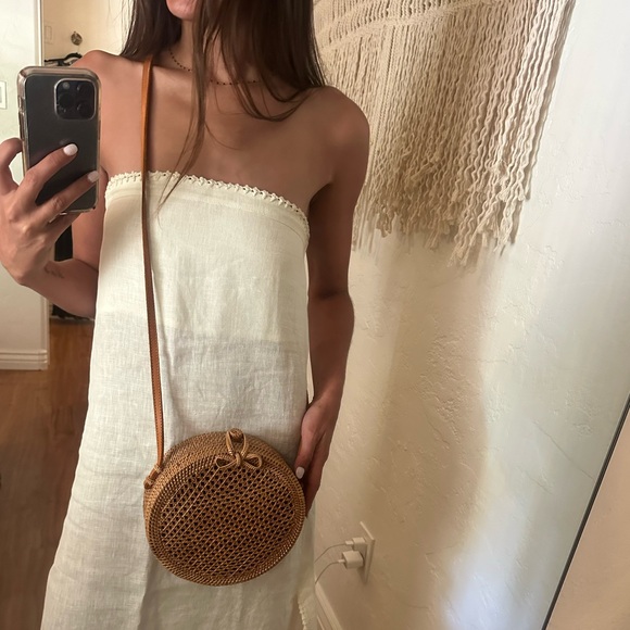 Rattan Basket Crossbody - Picture 2 of 8